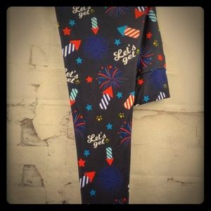 Curvy Sized 4th of July leggings!